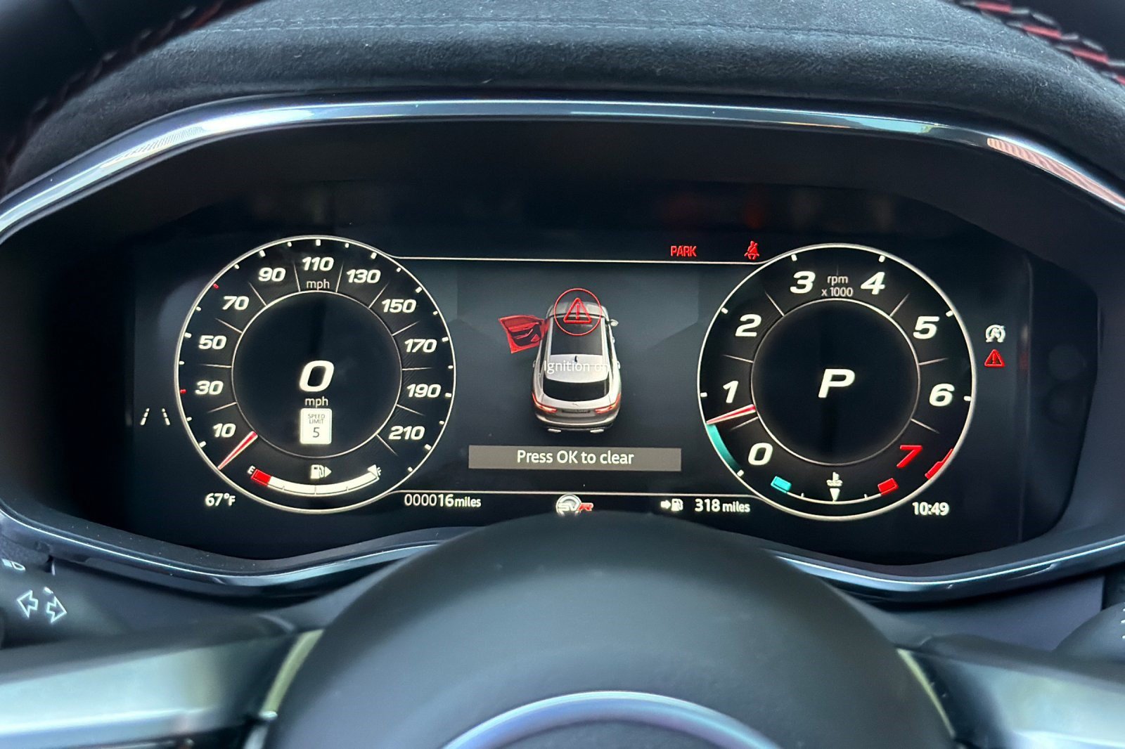 New 2026 Jaguar F-PACE SVR 575 Edition AWD/4WD image 21