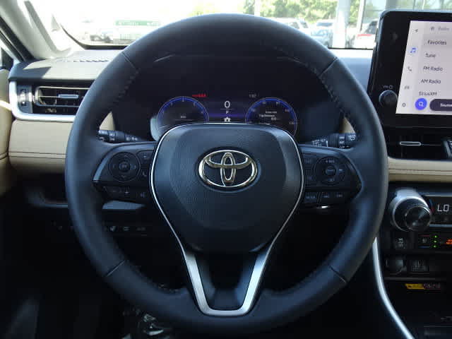 Used 2025 Toyota RAV4 Limited w/ Advanced Technology Package FWD image 23