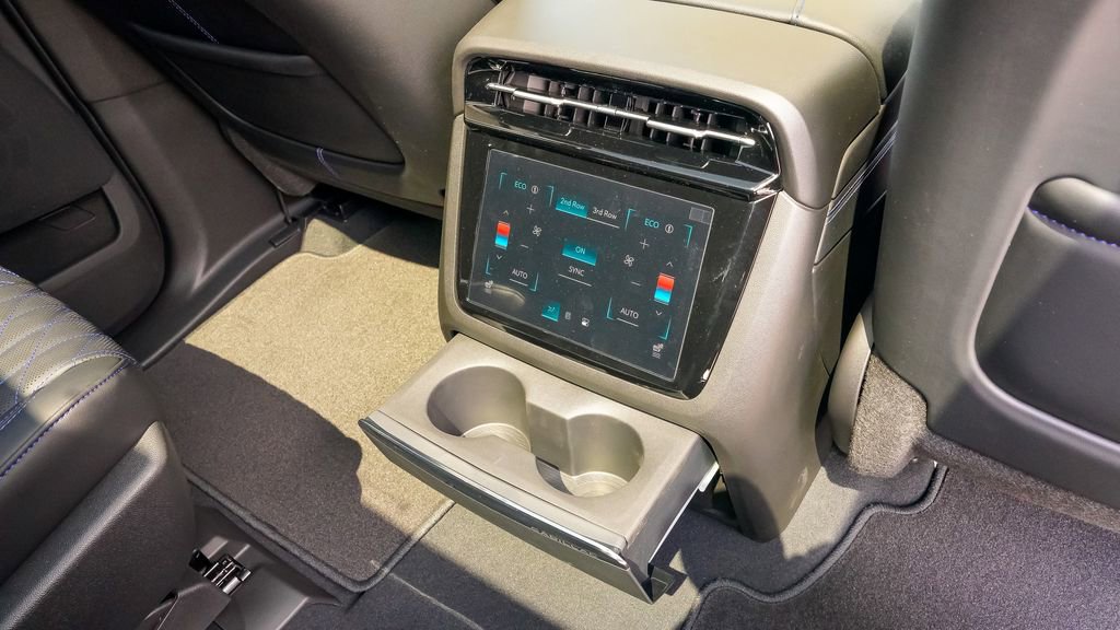 New 2026 Cadillac Escalade IQL Luxury image 19