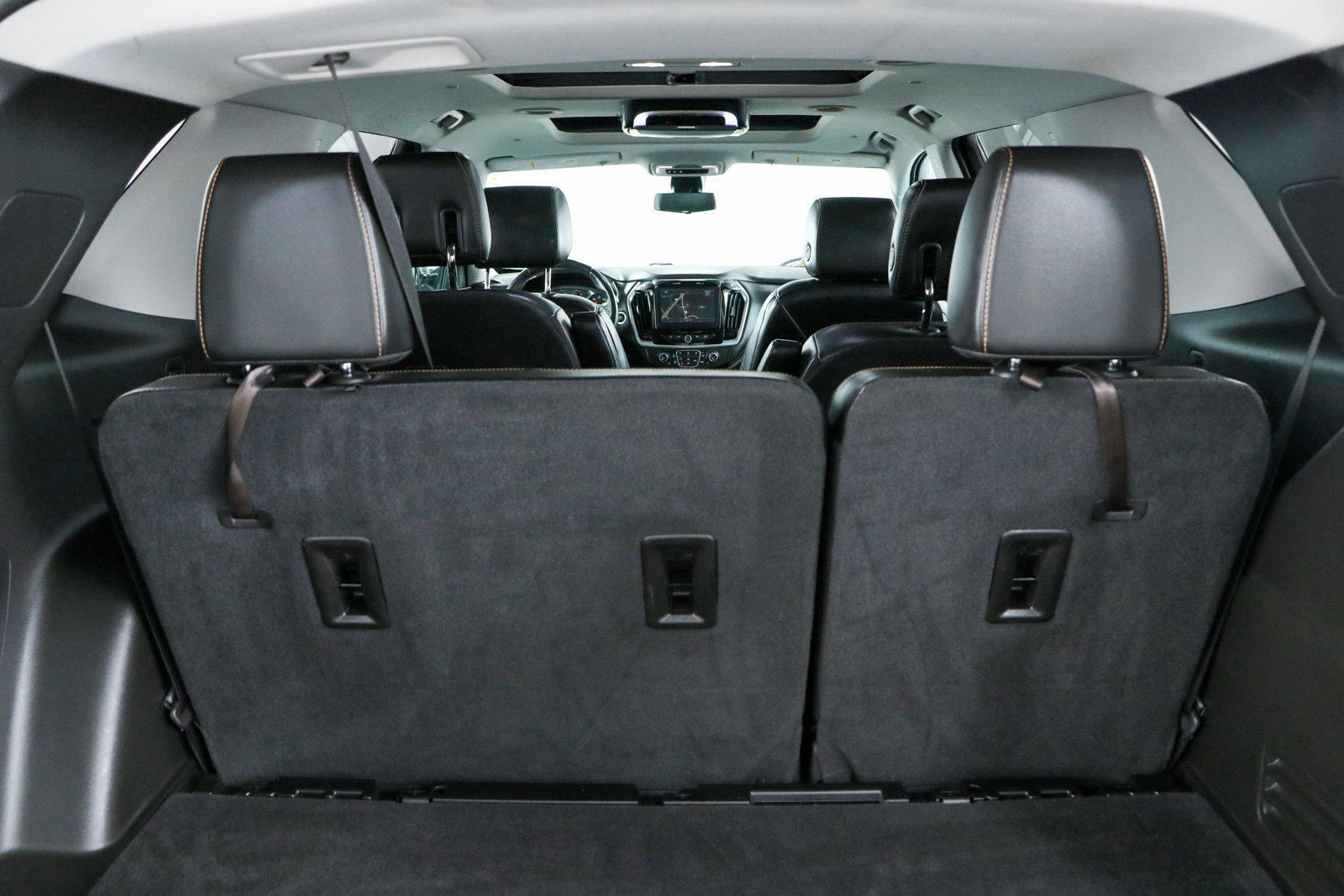 Used 2018 Chevrolet Traverse LT FWD image 34