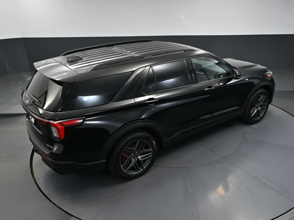 Used 2025 Ford Explorer ST-Line w/ ST-Line Street Pack AWD/4WD image 52