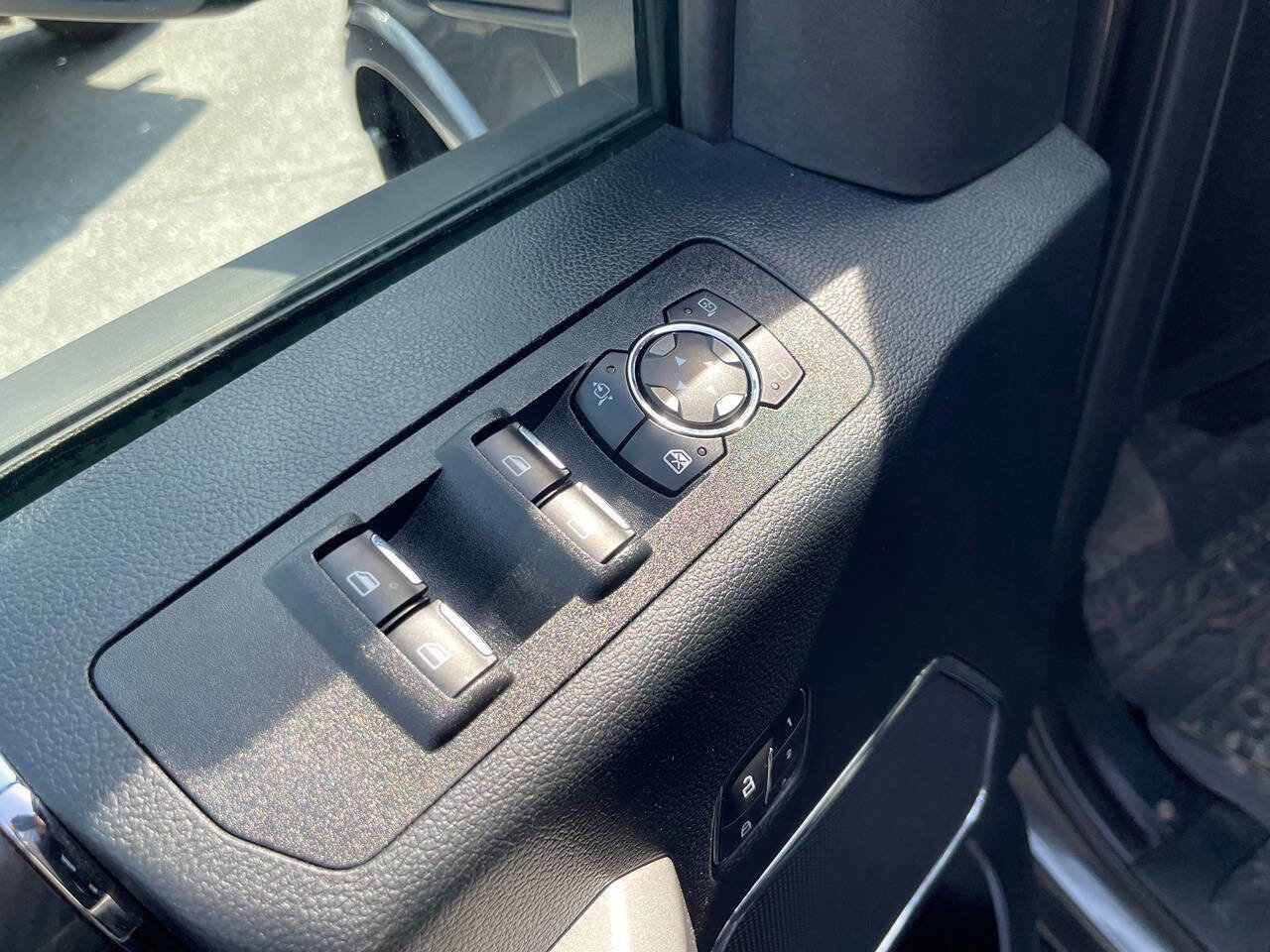 Used 2019 Ford F150 Lariat w/ Equipment Group 502A Luxury image 20