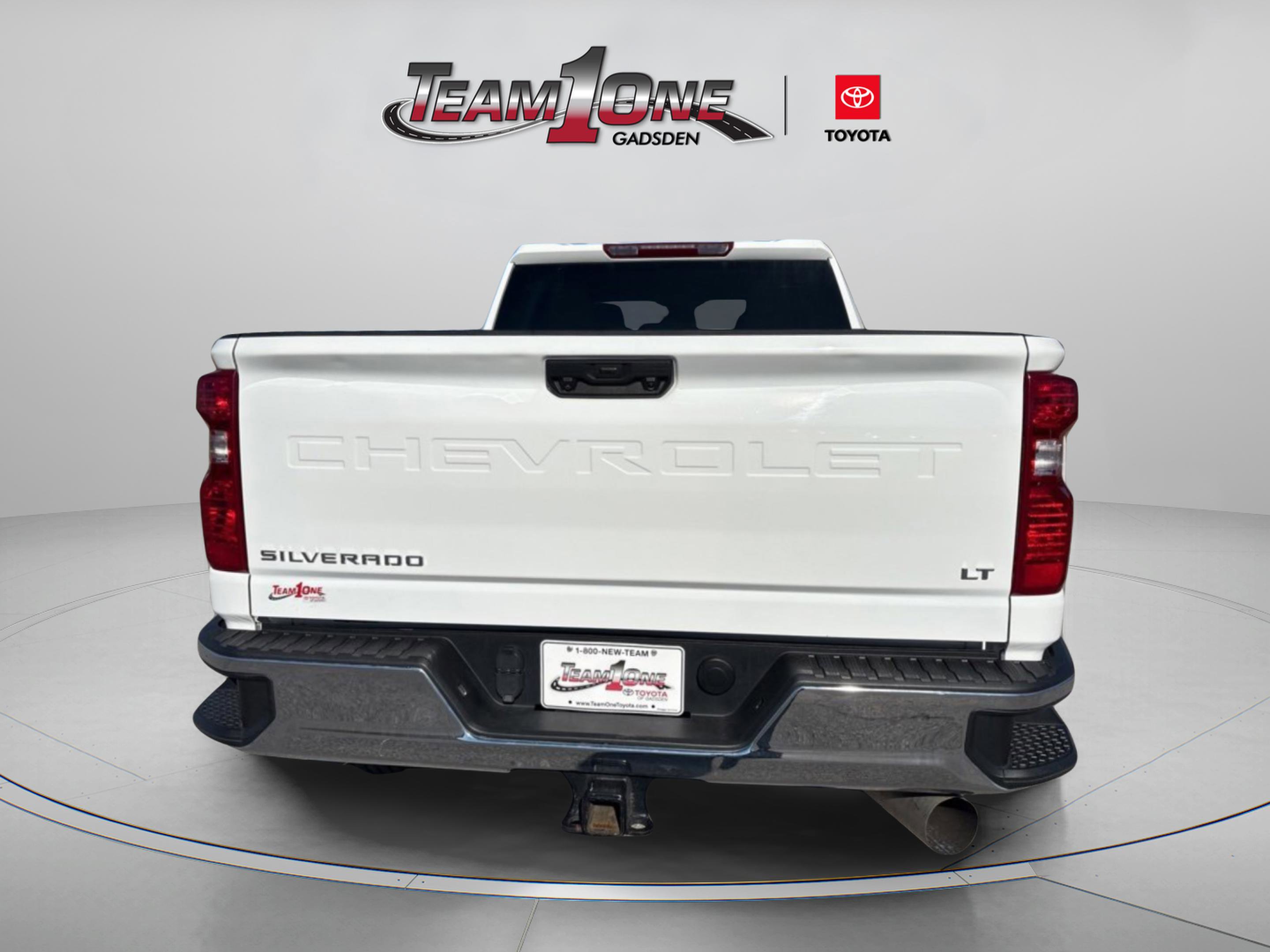 Used 2024 Chevrolet Silverado 2500 LT image 8