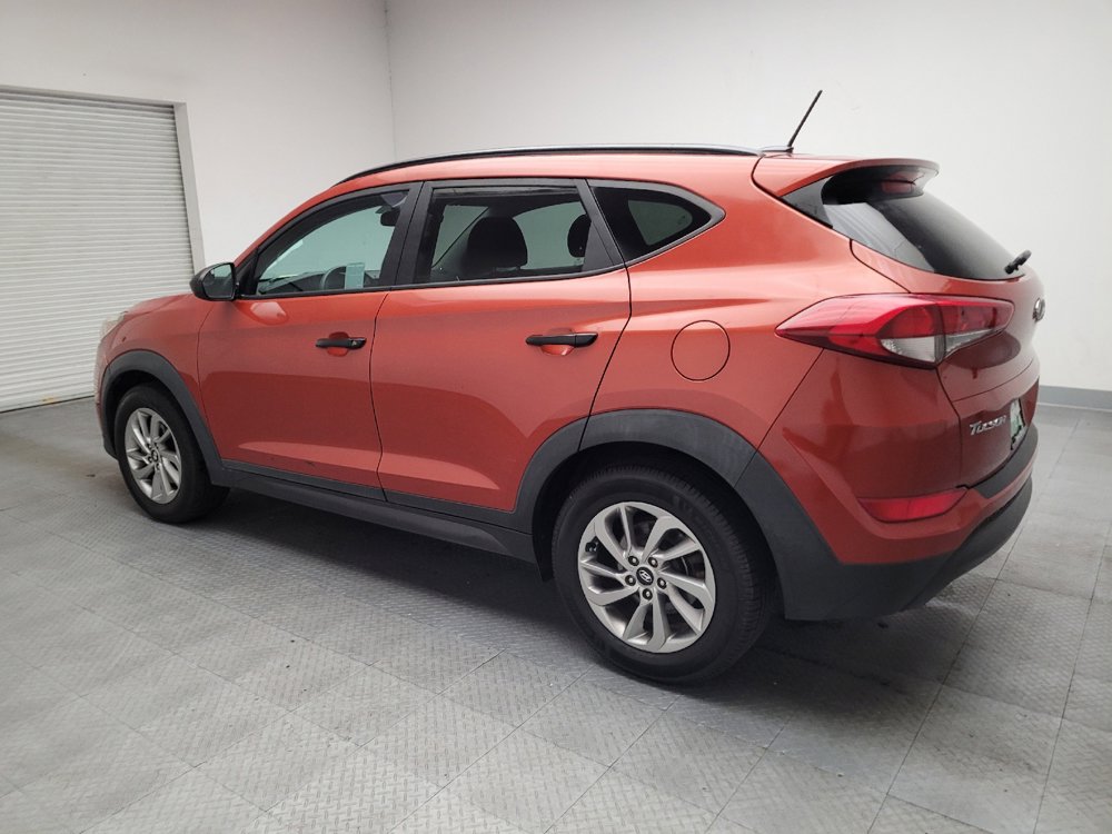 Used 2016 Hyundai Tucson SE w/ Option Group 02 FWD image 3