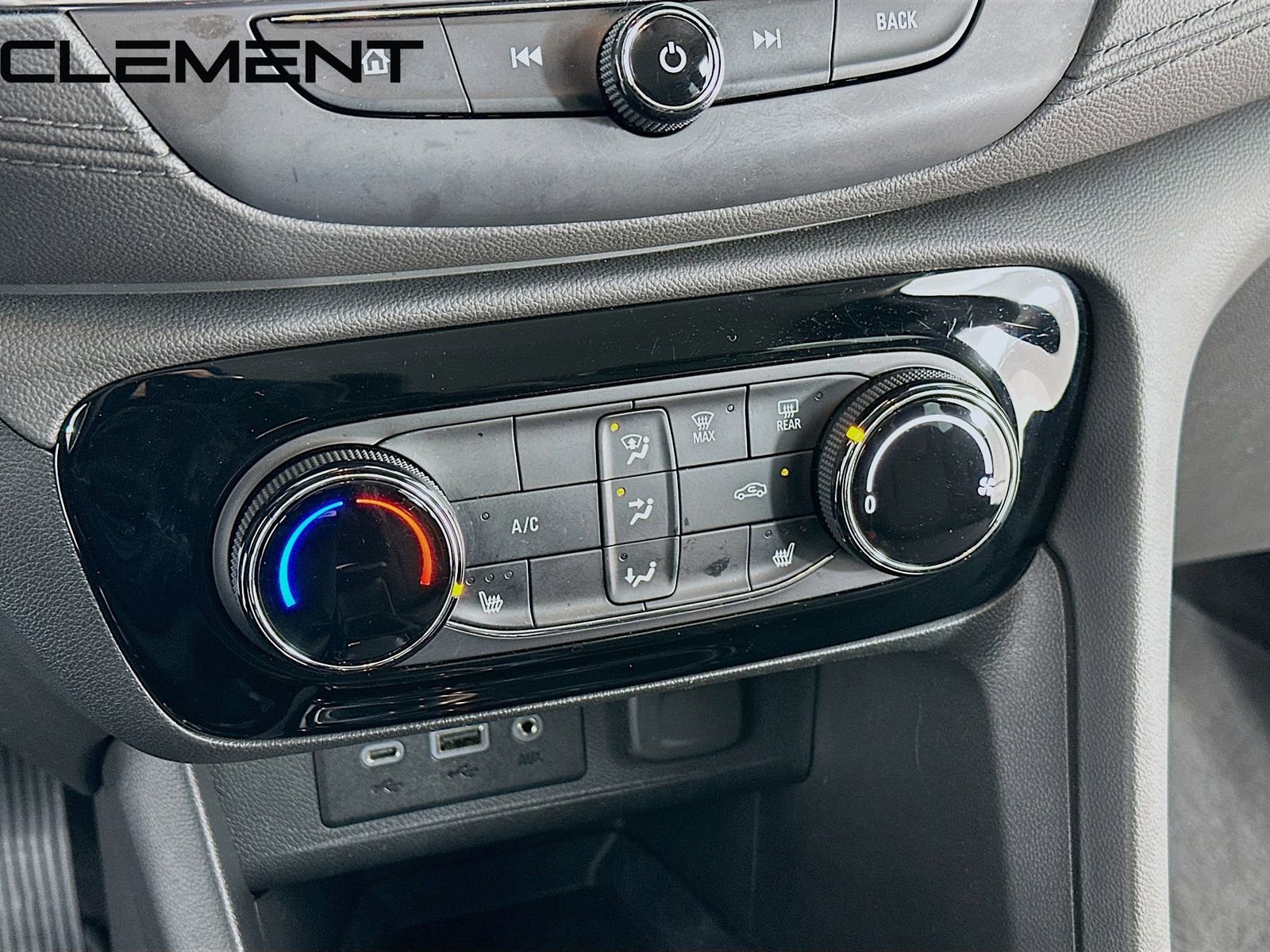 Used 2023 Buick Encore GX Preferred w/ Cold Weather Comfort Package image 22