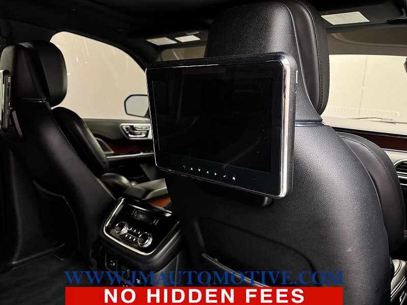 Used 2021 Lincoln Navigator Reserve AWD/4WD image 22