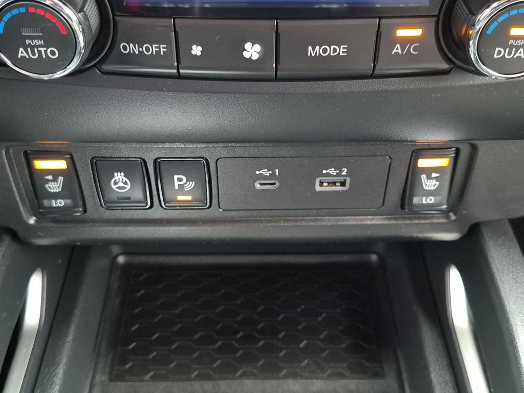 Used 2022 Nissan Frontier SV AWD/4WD image 20