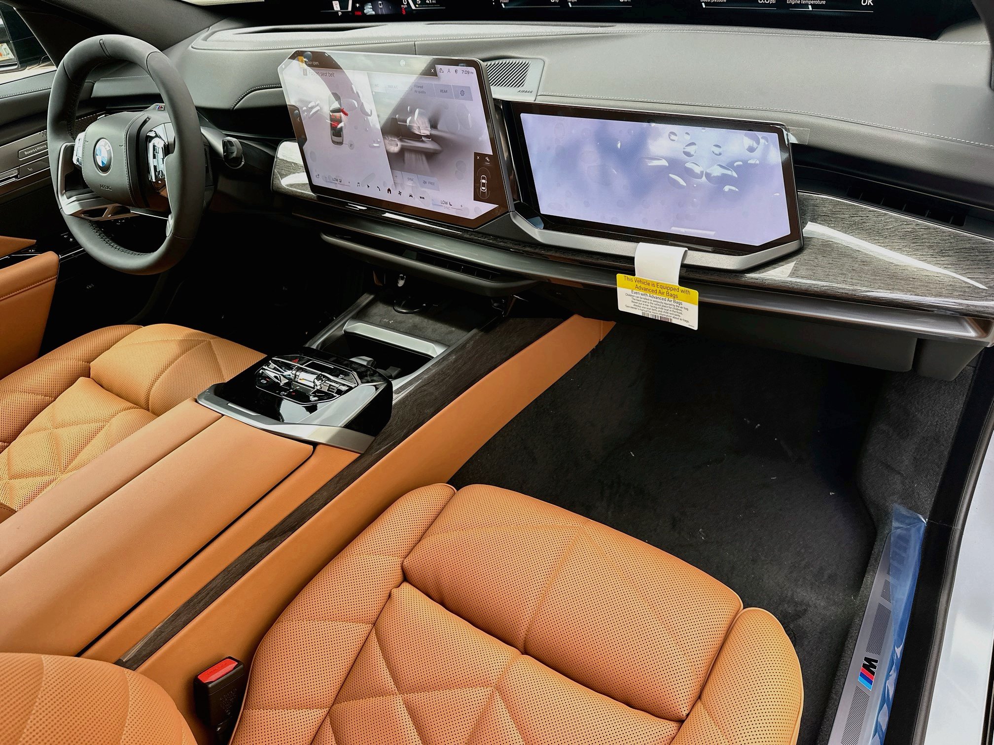 New 2027 BMW 740i w/ M Sport Professional Package RWD image 25