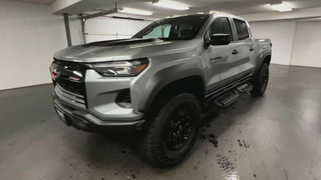Certified 2024 Chevrolet Colorado ZR2 w/ ZR2 Bison Edition AWD/4WD image 4