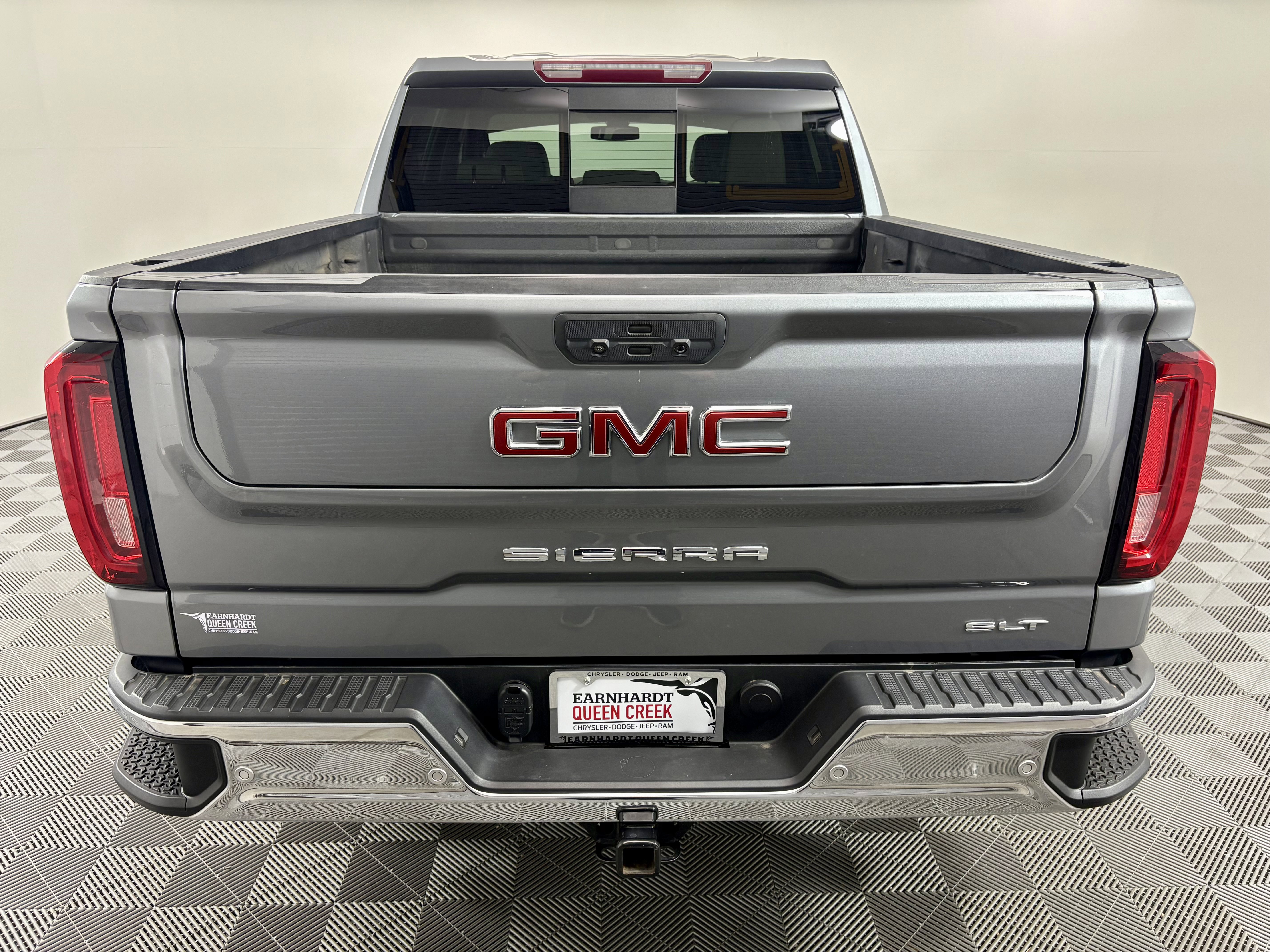 Used 2020 GMC Sierra 1500 SLT AWD/4WD image 4