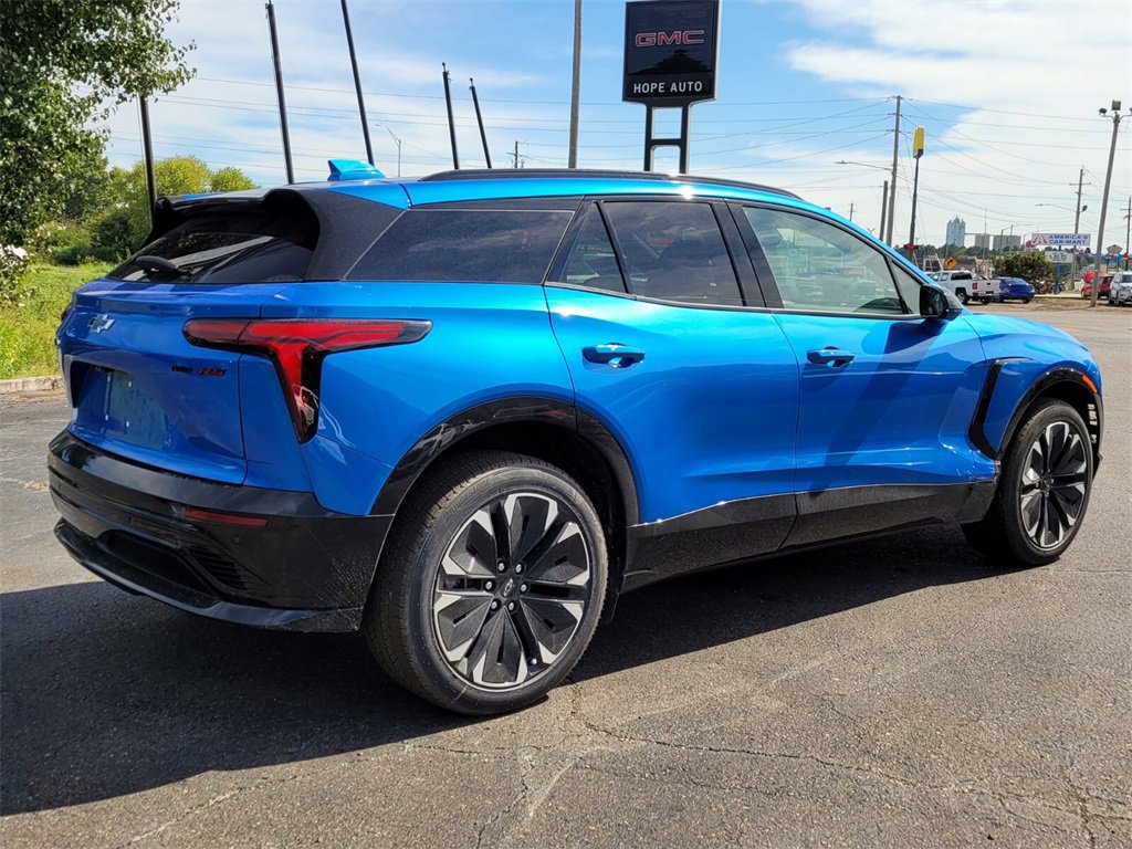 New 2025 Chevrolet Blazer EV RS image 4