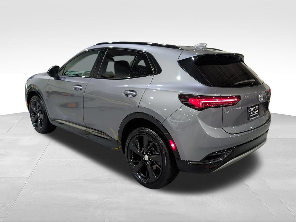 Used 2021 Buick Envision Essence w/ Technology Package I AWD/4WD image 7