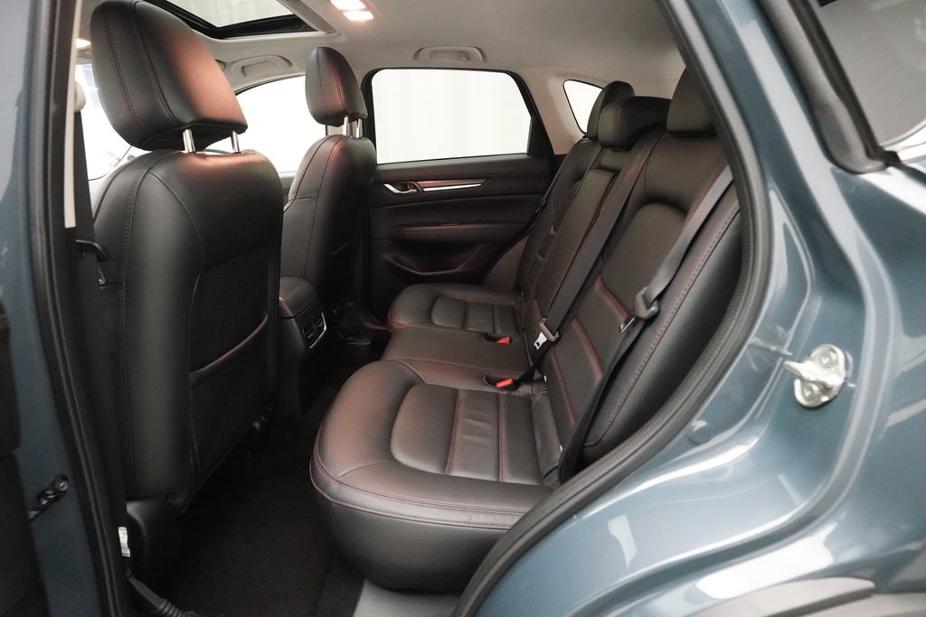 Used 2025 MAZDA CX-5 Carbon Edition AWD/4WD image 16
