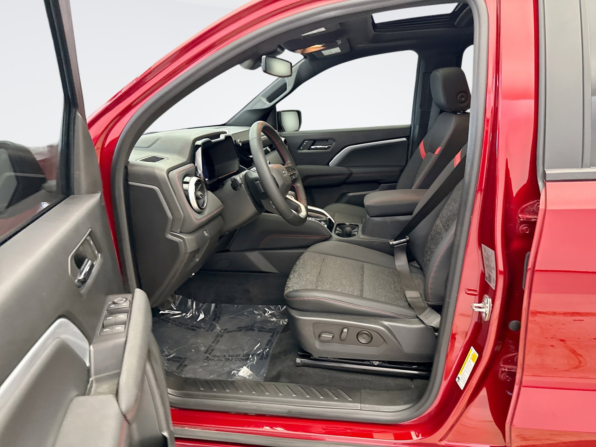 Used 2023 Chevrolet Colorado Z71 w/ Z71 Convenience Package 2 AWD/4WD image 10