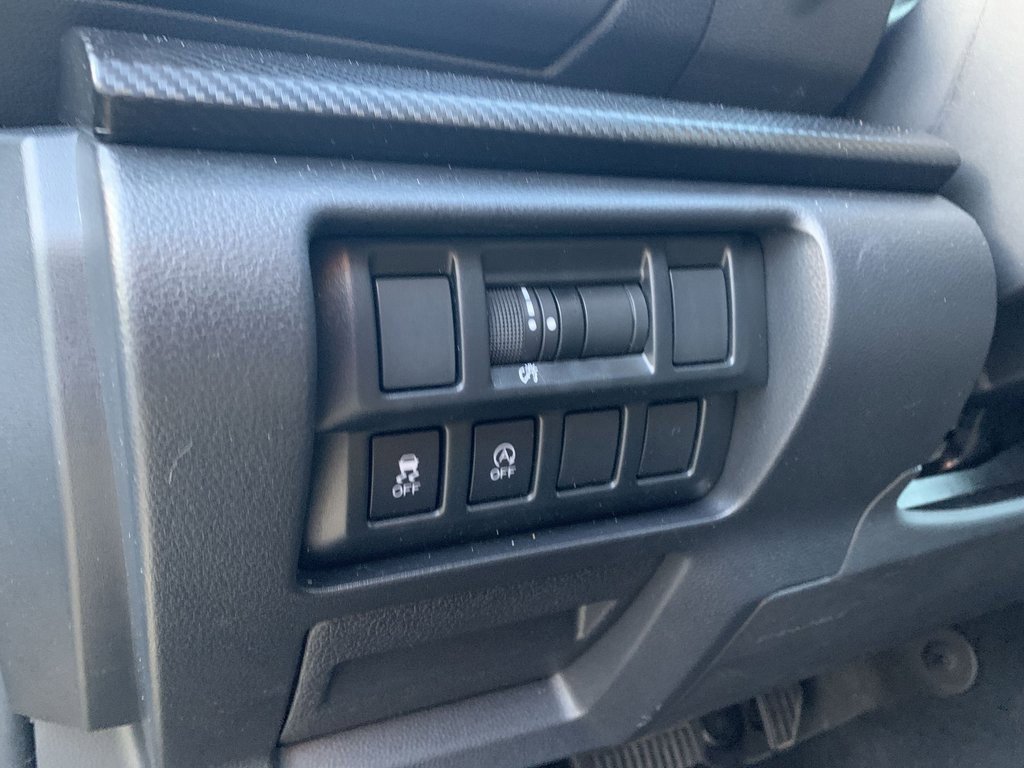 Used 2023 Subaru Crosstrek 2.0i image 24