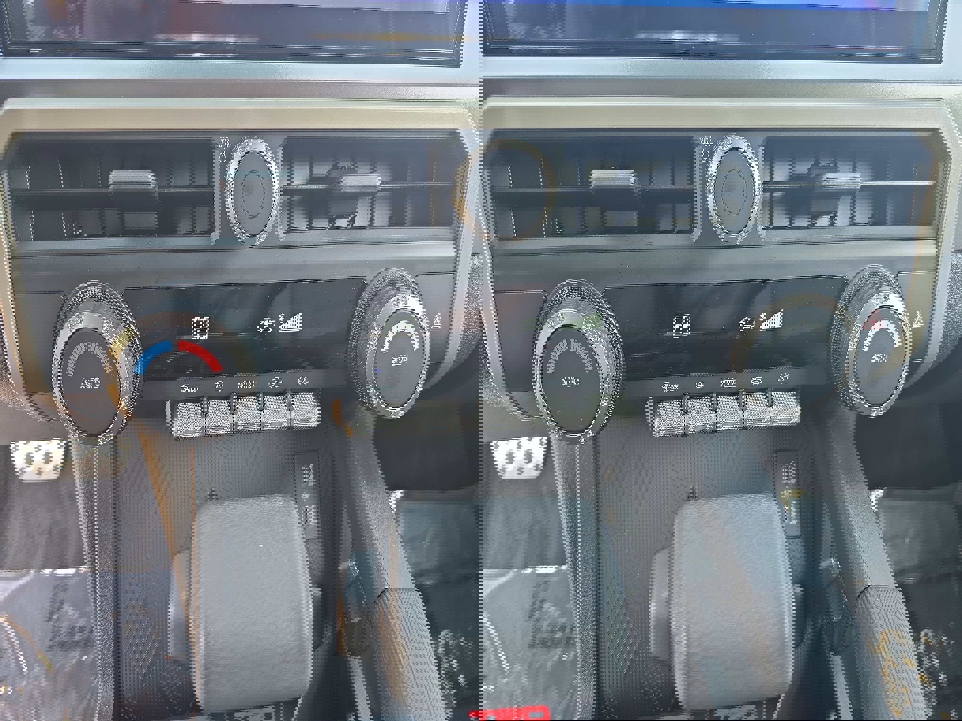 Used 2025 Toyota Tacoma TRD Sport image 26