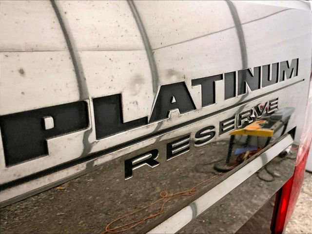 Used 2016 Nissan Titan Platinum Reserve AWD/4WD image 13