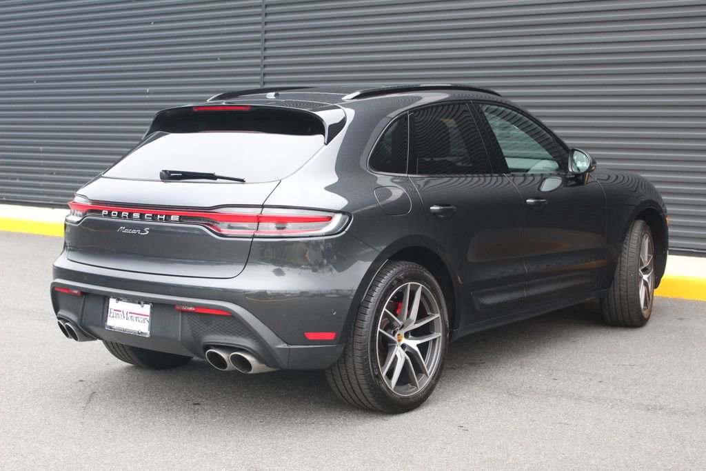 Certified 2022 Porsche Macan S w/ Premium Package Plus AWD/4WD image 8