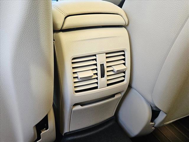 Used 2020 Mercedes-Benz GLA 250 4MATIC image 17