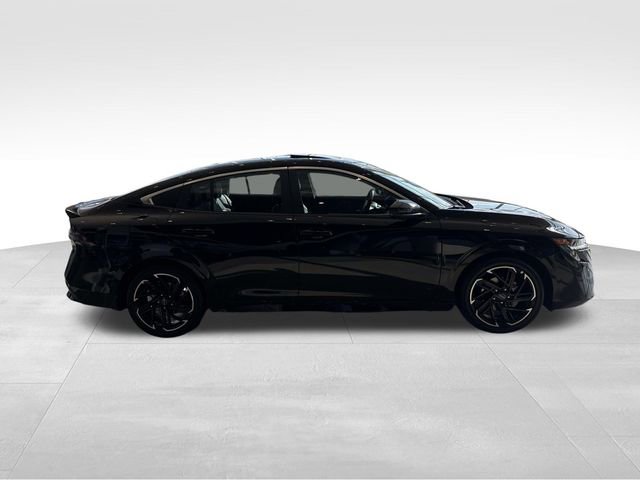 New 2026 Nissan Sentra SR w/ SR Premium Package image 10