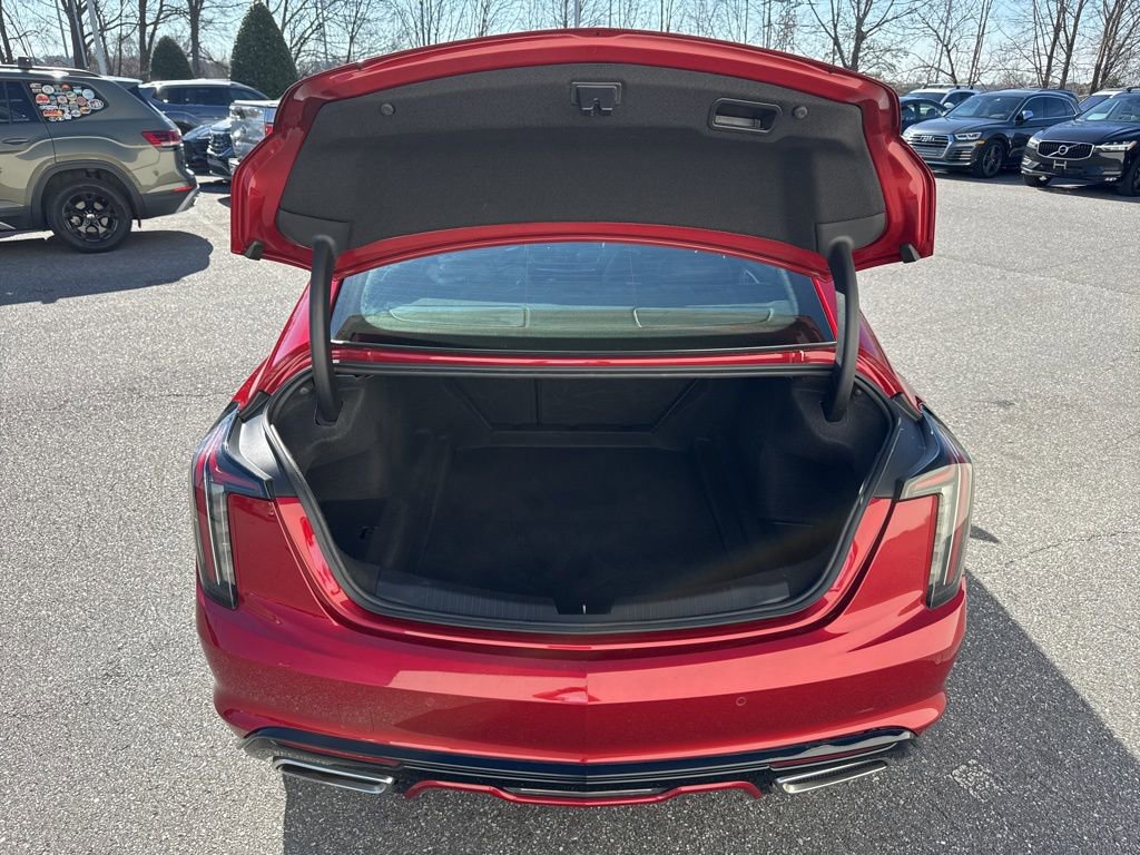 Used 2020 Cadillac CT5 Sport w/ Climate Package image 10