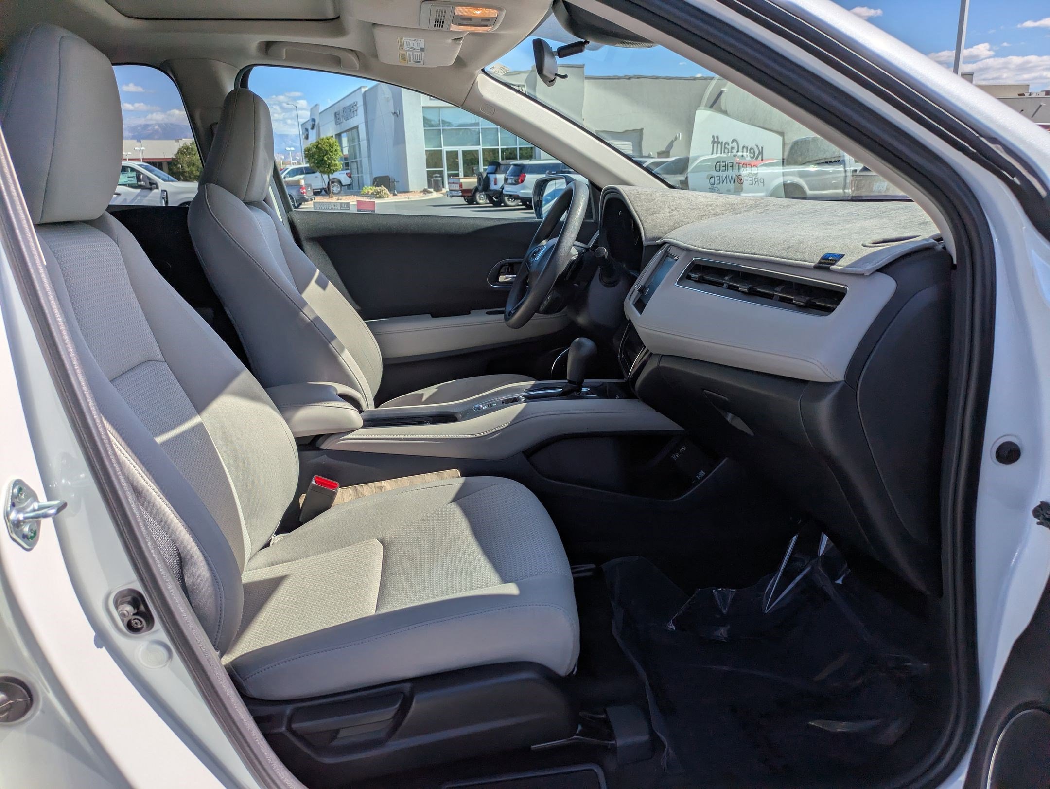 Used 2022 Honda HR-V EX image 31