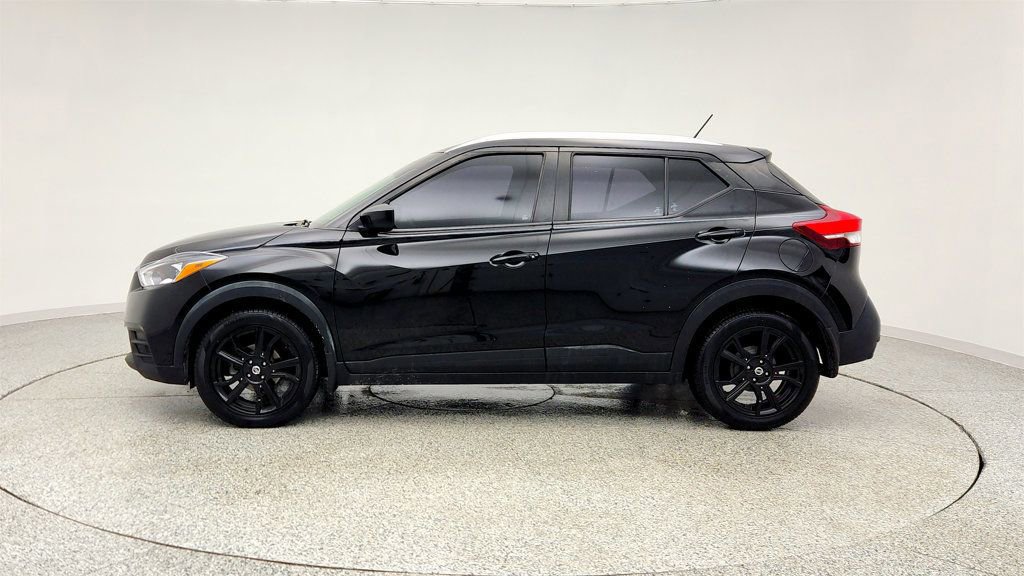 Used 2019 Nissan Kicks SV FWD image 8