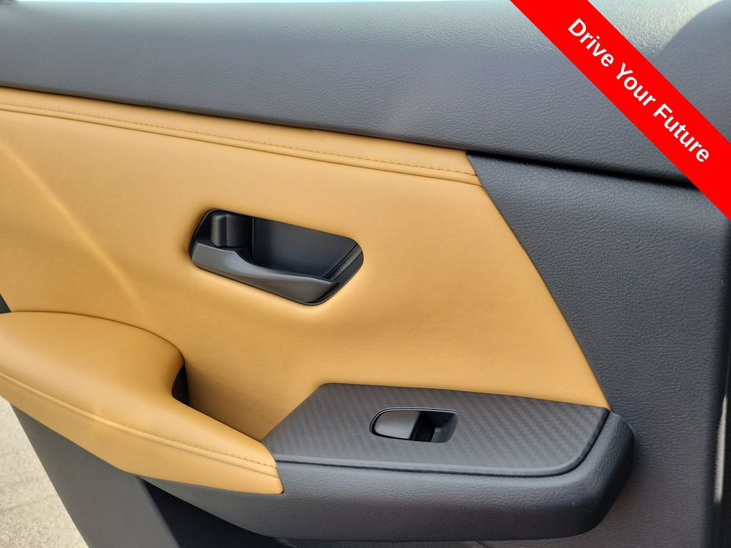 Used 2025 Nissan Sentra SV w/ SV Premium Package FWD image 24