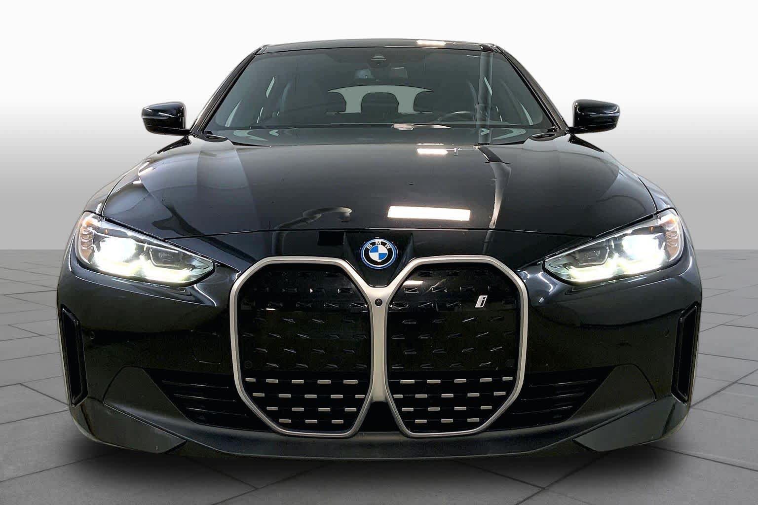 Used 2024 BMW i4 eDrive35 w/ Premium Package RWD image 3