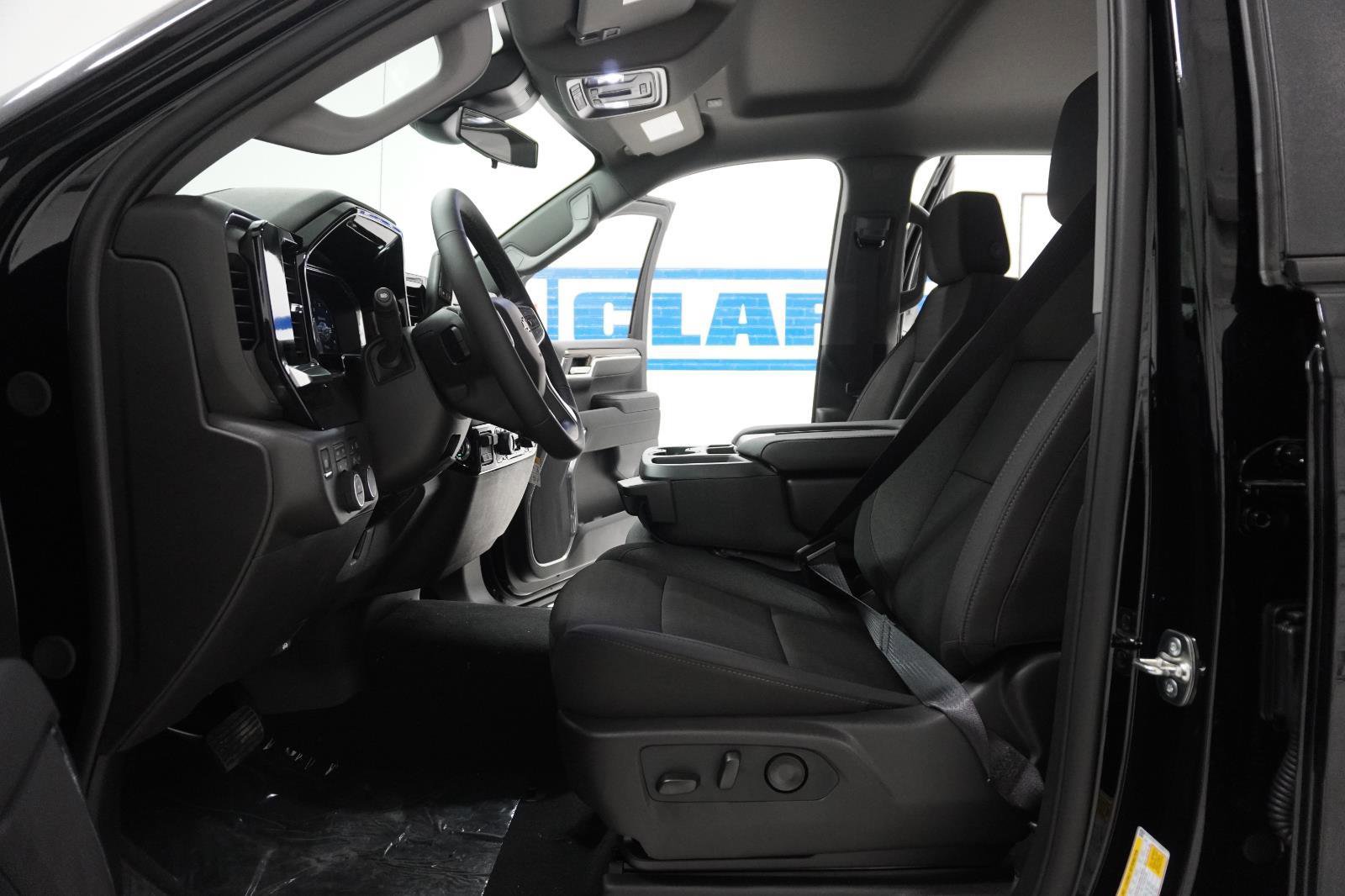 New 2026 Chevrolet Silverado 1500 LT w/ Texas Edition Plus AWD/4WD image 12