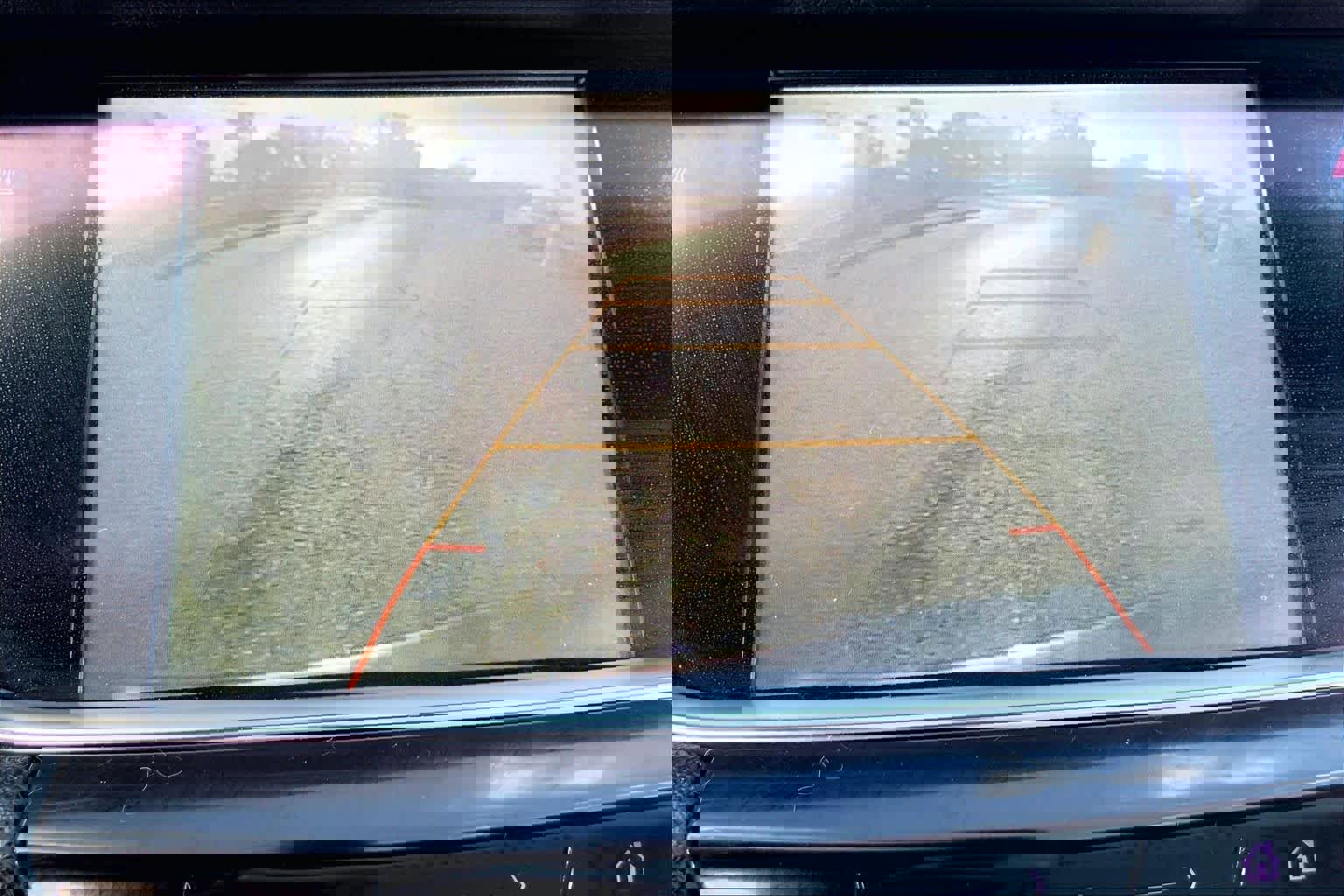 Used 2018 Cadillac XT5 FWD image 25