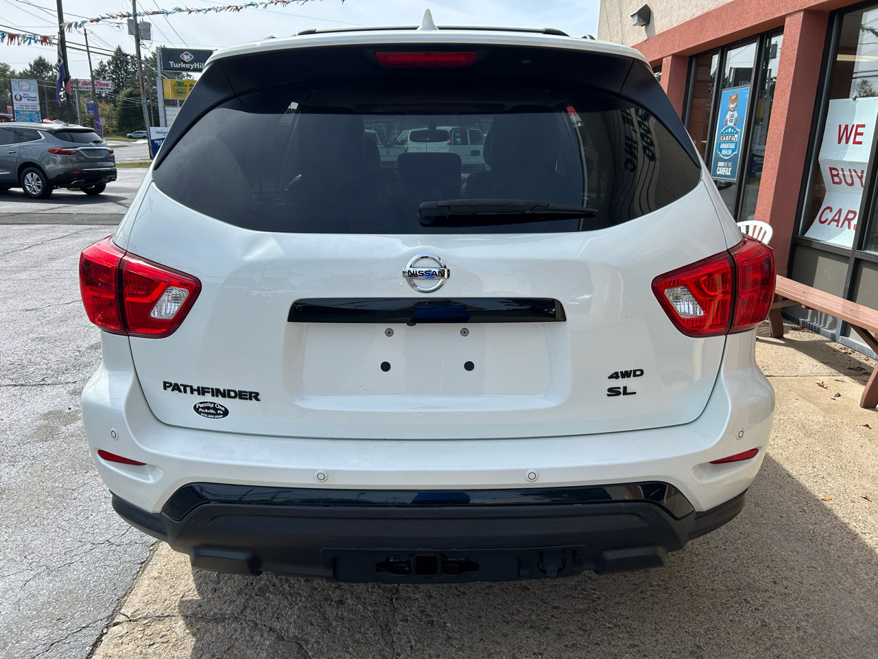 Used 2020 Nissan Pathfinder SL image 5
