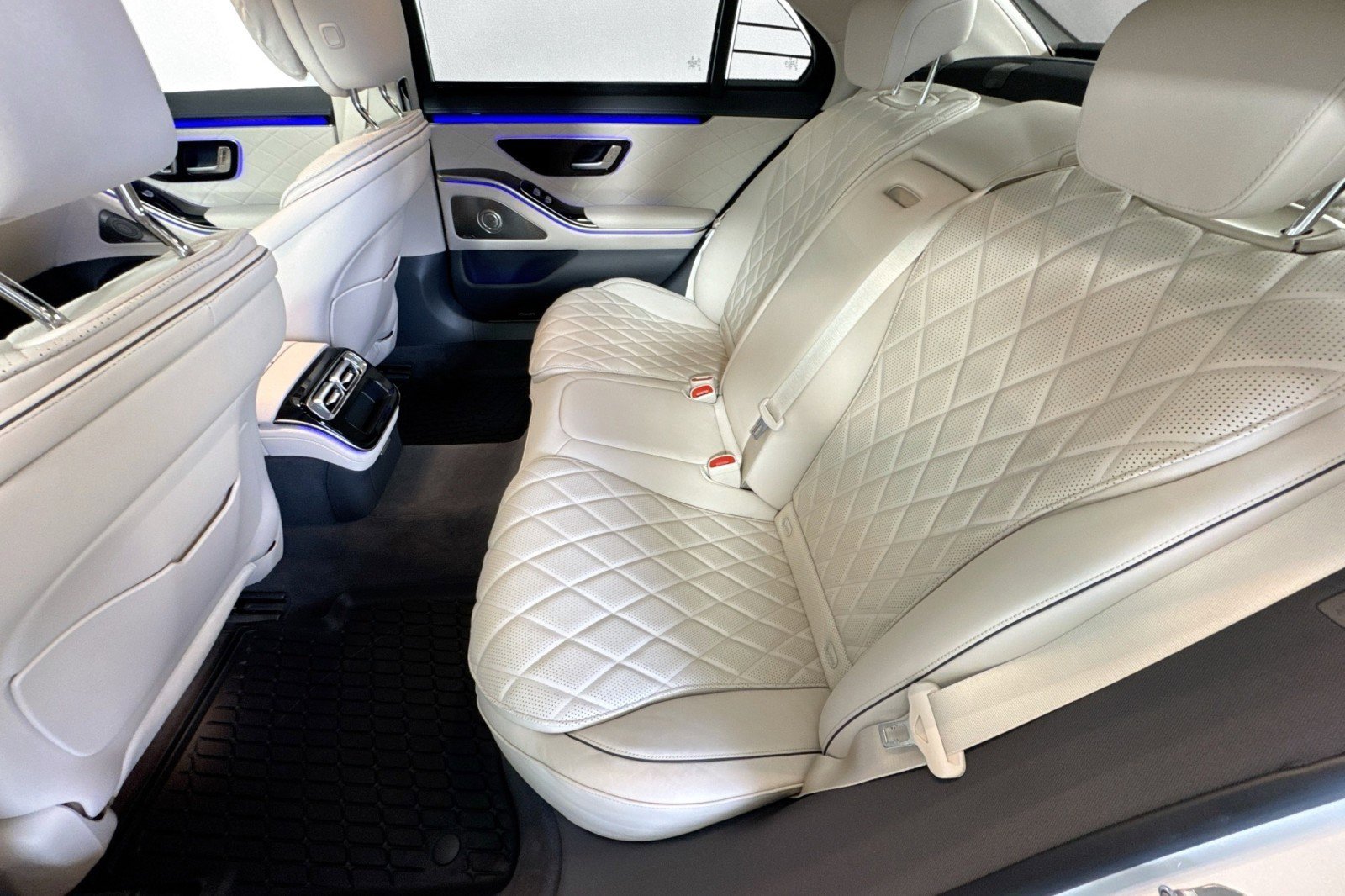 Certified 2025 Mercedes-Benz S 580 4MATIC Sedan image 23