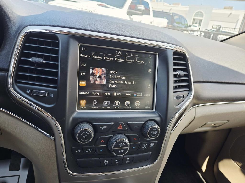 Used 2014 Jeep Grand Cherokee Limited w/ Trailer Tow Group IV RWD image 25