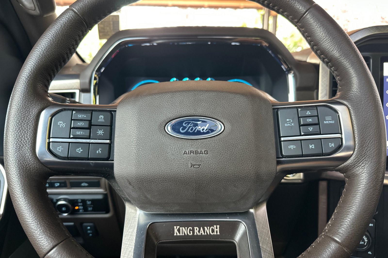 Used 2023 Ford F150 King Ranch w/ Equipment Group 601A High AWD/4WD image 31