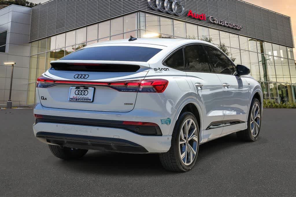 Used 2023 Audi Q4 e-tron Premium Plus w/ Premium Plus AWD/4WD image 4