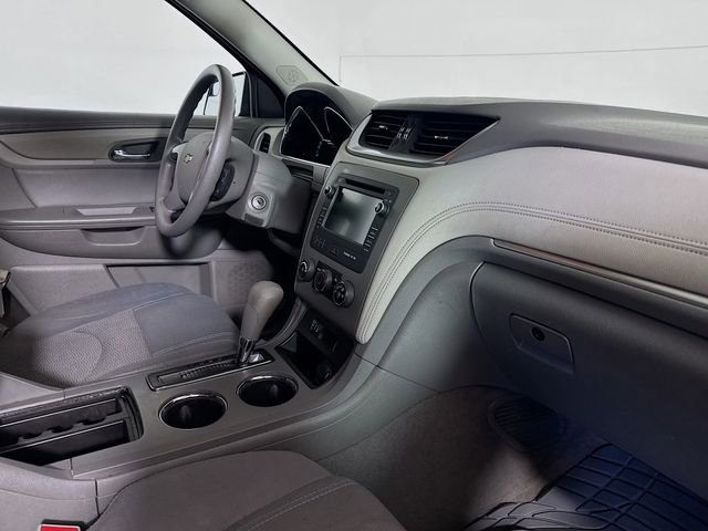 Used 2014 Chevrolet Traverse LS image 29