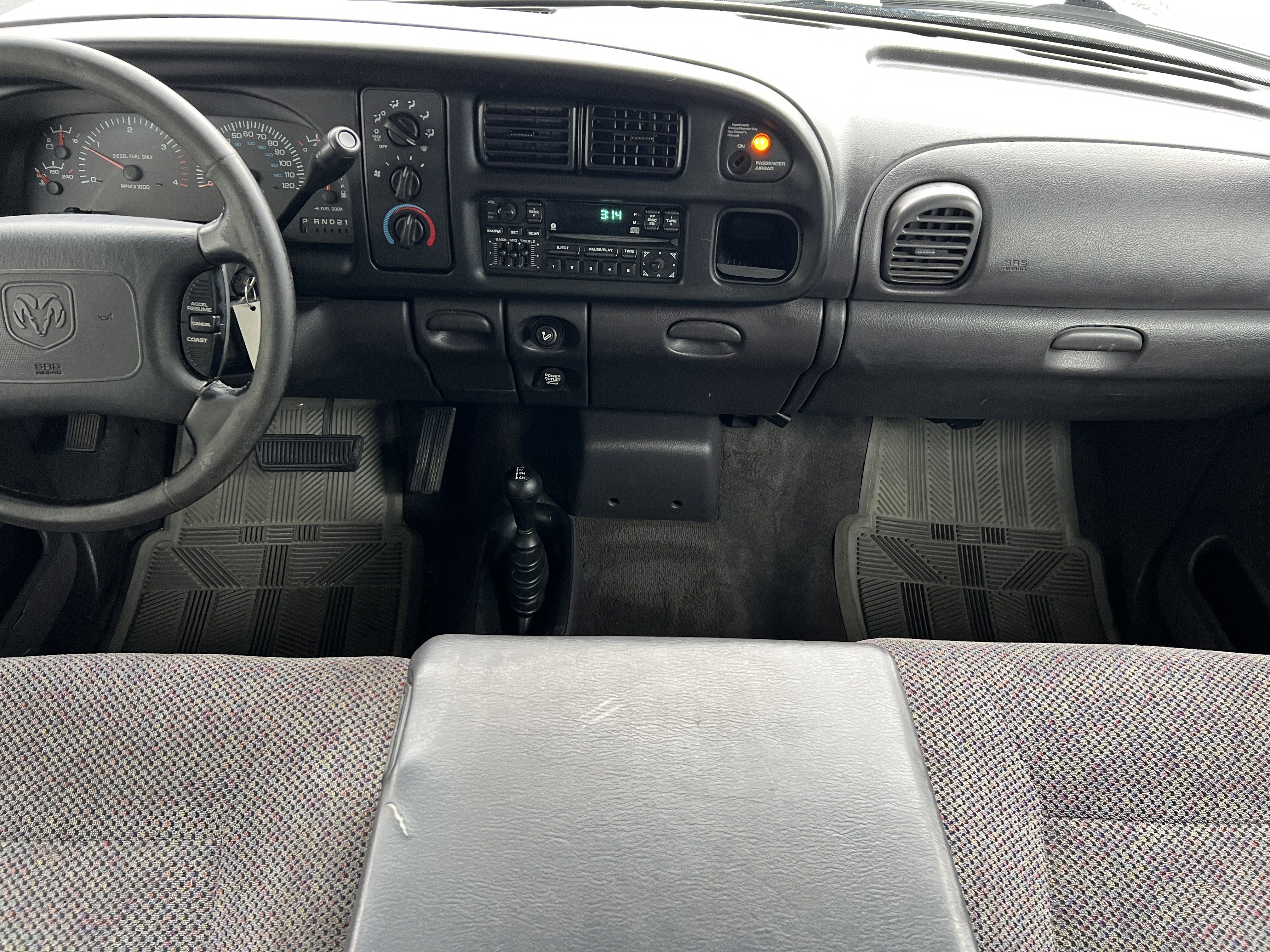 Used 2001 Dodge Ram 2500 Truck ST image 30