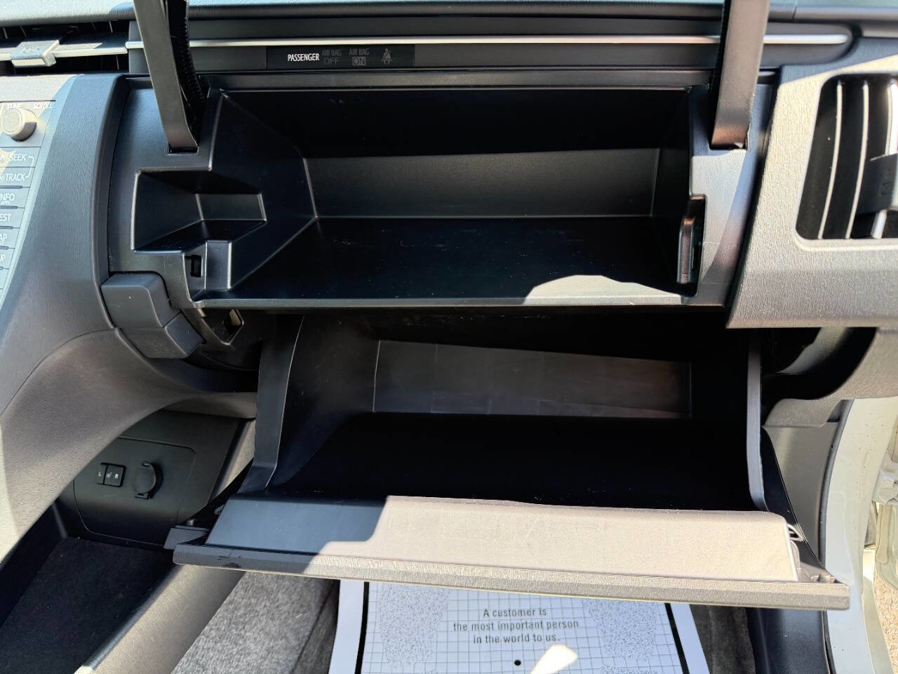 Used 2013 Toyota Prius Four w/ Deluxe Solar Roof Pkg FWD image 37