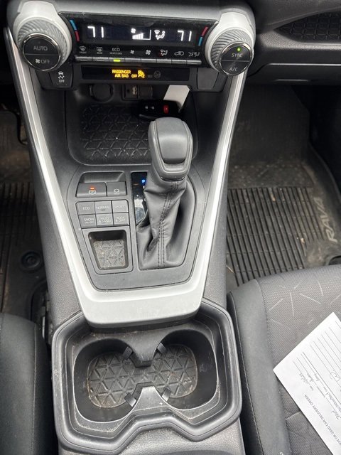 Used 2019 Toyota RAV4 XLE image 11