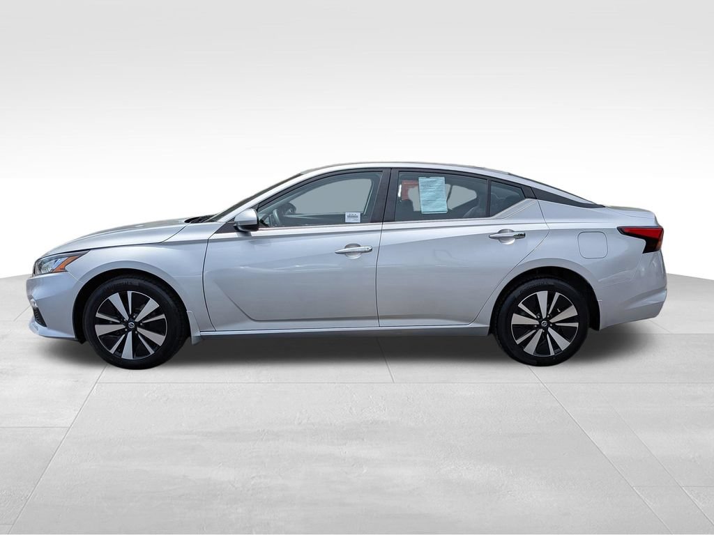 Certified 2022 Nissan Altima 2.5 SV AWD/4WD image 13