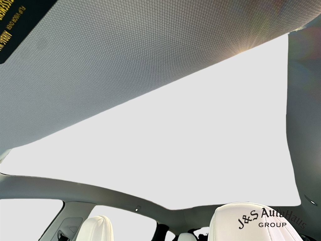 Used 2026 Tesla Model Y Performance image 16