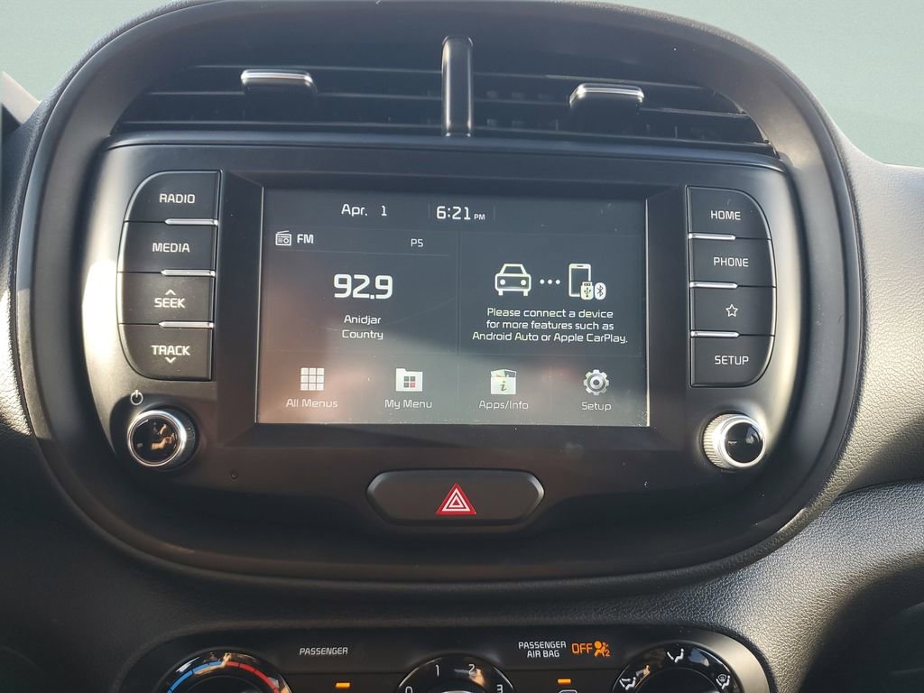 Used 2021 Kia Soul LX image 17