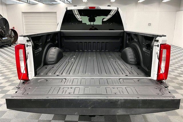 Used 2023 Ford F250 XLT image 28