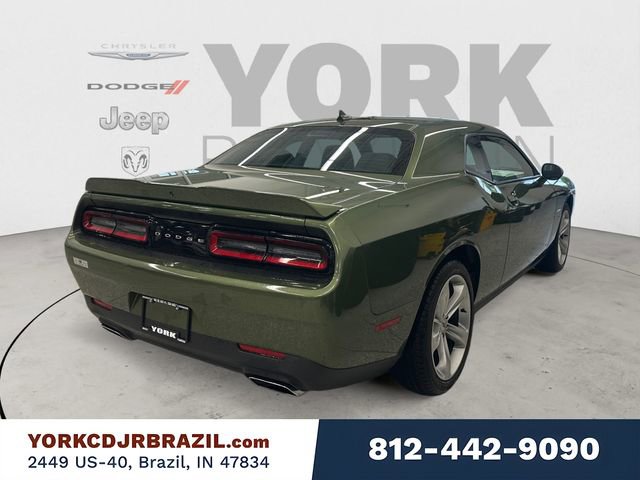 Used 2018 Dodge Challenger R/T w/ Sound Group RWD image 5