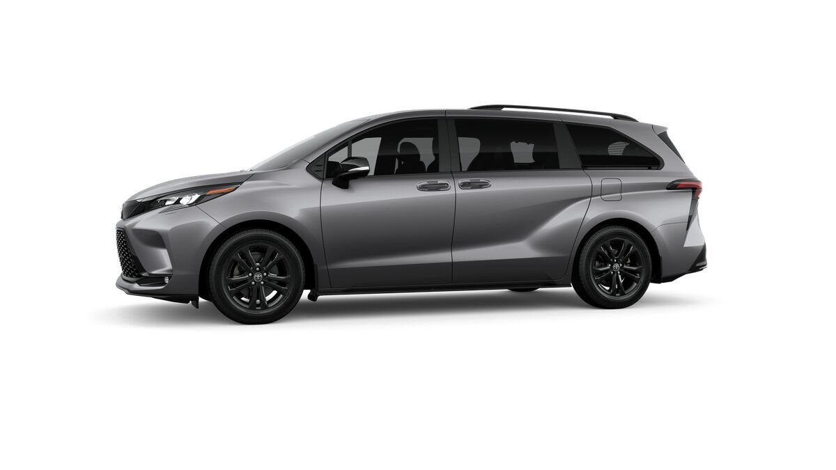 New 2026 Toyota Sienna XSE AWD/4WD image 3