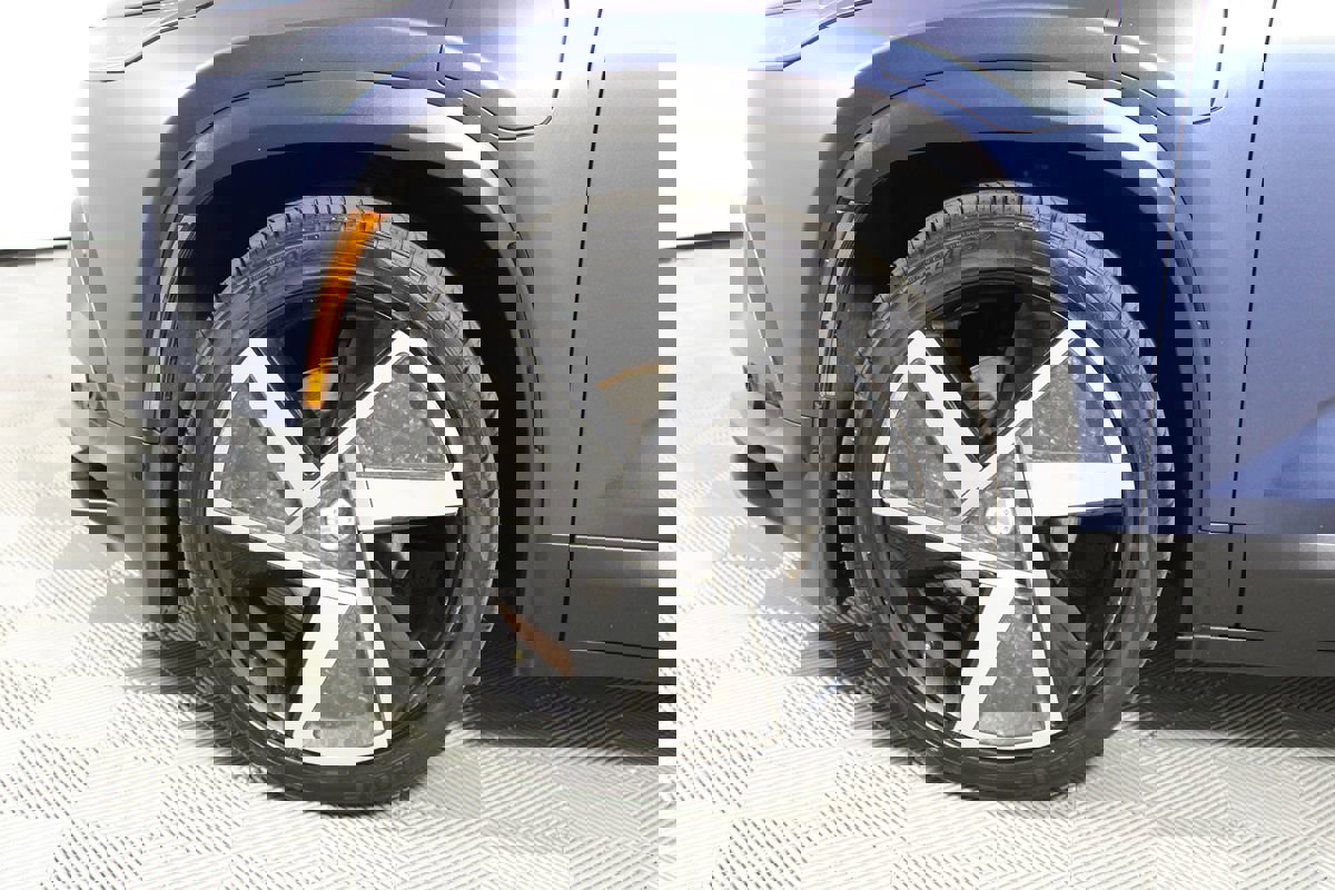 Used 2023 Fisker Ocean One image 40