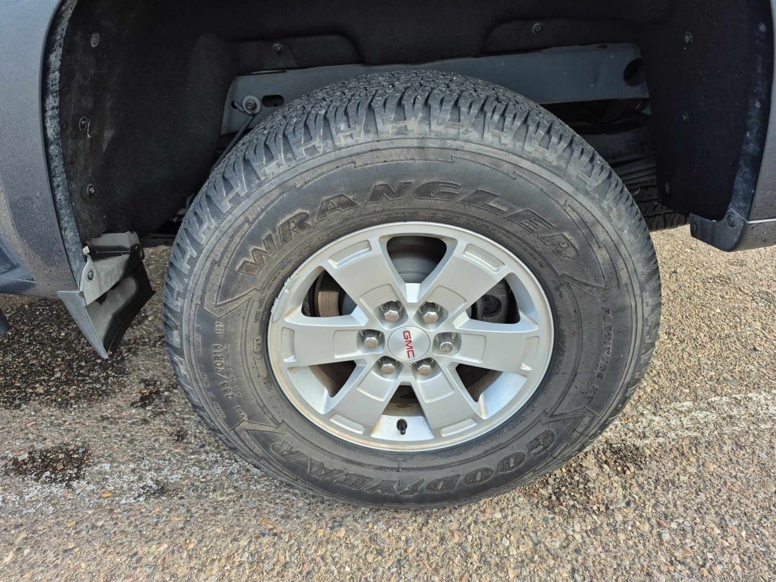 Used 2020 GMC Canyon 2WD Crew Cab w/ Convenience Package image 24