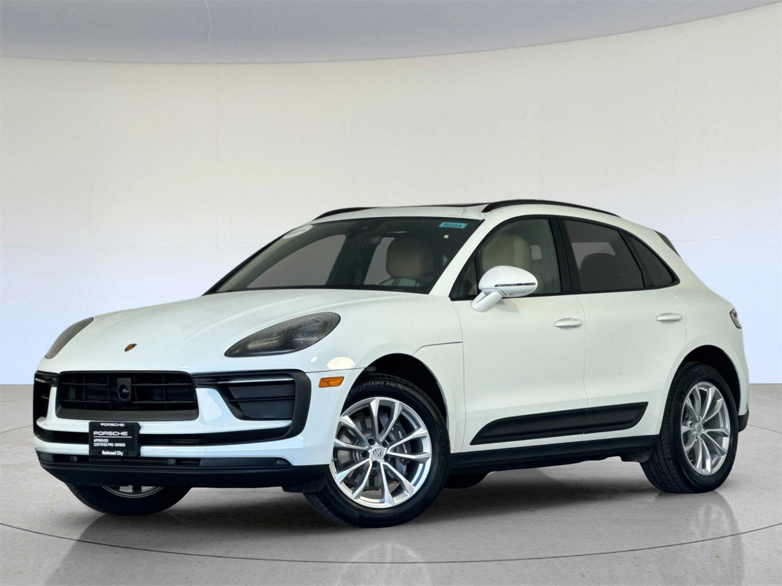 Used 2025 Porsche Macan