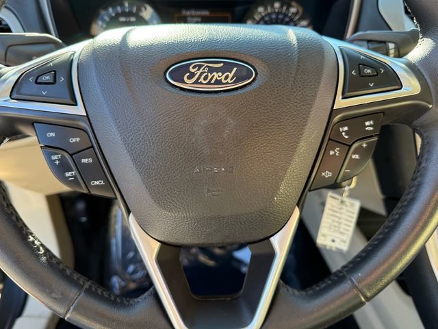 Used 2015 Ford Fusion SE w/ Equipment Group 202A image 25